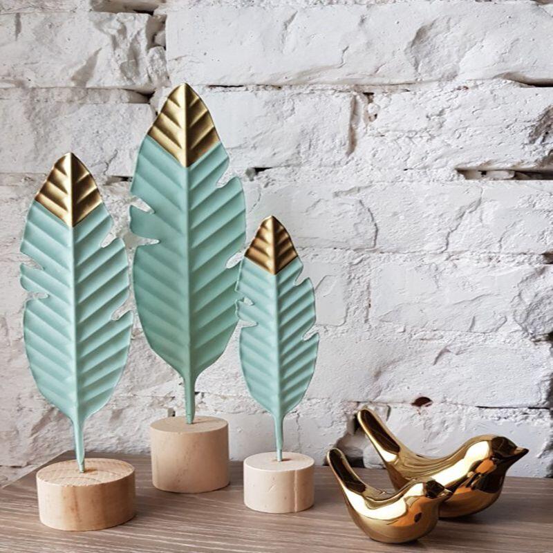 Modern Feather Wooden Decorations Simple Miniature Figurines for Living Room