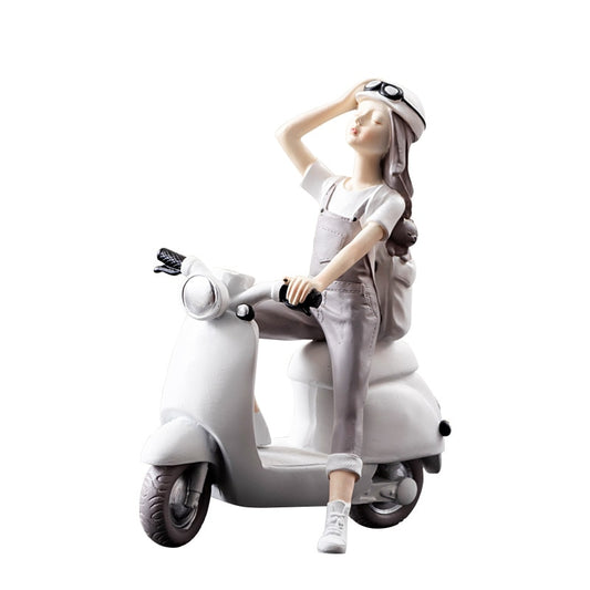 Home Decorative Travel Girl Figurine Decoration Ornaments Sculpture for Interior